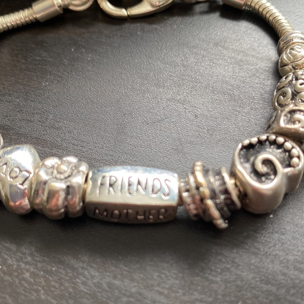 Bracelet - Picture 3 of 8